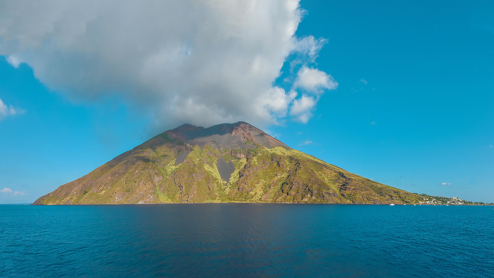 Authentic Mediterranean Shores Authentic Mediterranean Shores