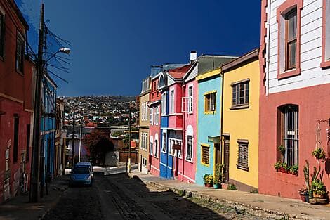 Nov 3, 26 - Valparaiso