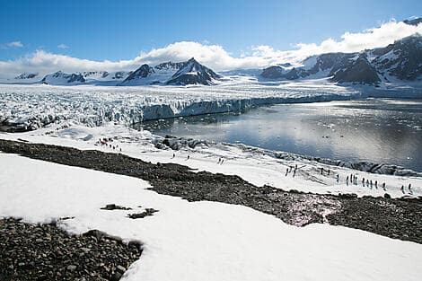 Aug 2, 26 > Aug 3, 26 - Lilliehöök Glacier 