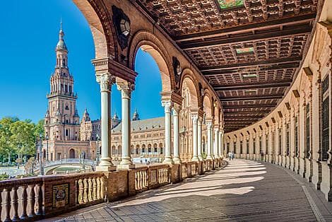 Apr 27, 27 - Sevilla