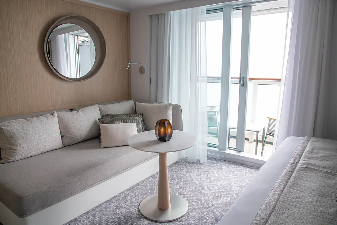 Carousel cabins: Deluxe Suite