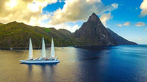 Jan 7, 27 - Sailing along the Pitons