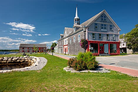 Oct 6, 27 - Shelburne