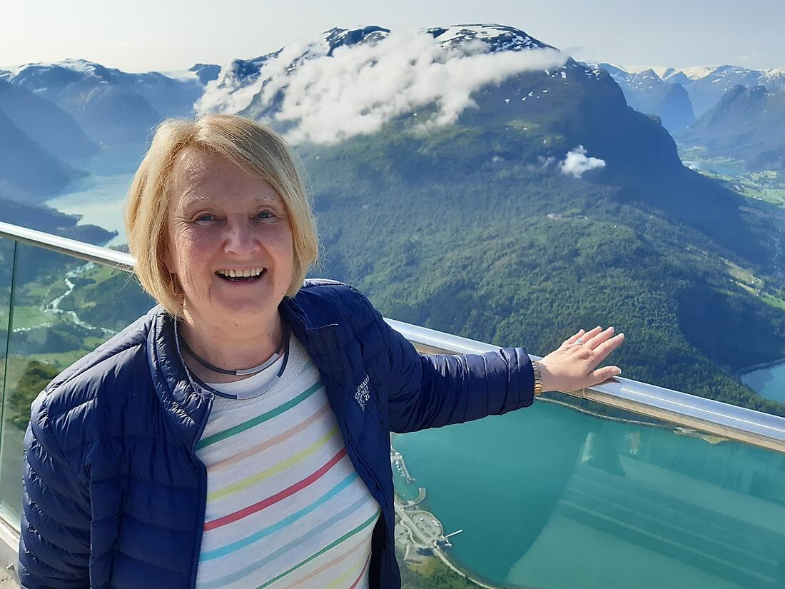 EE040725 SJP Bergen-Glasgow - Colleen Batey photo NEW 230705.jpg