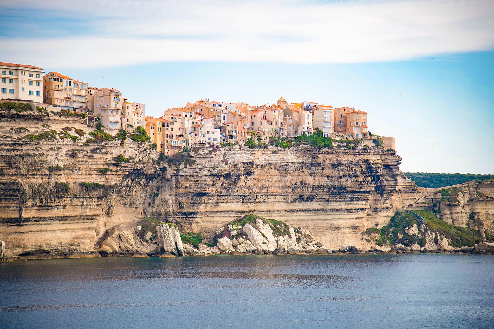 From the Tyrrhenian Sea to the Adriatic