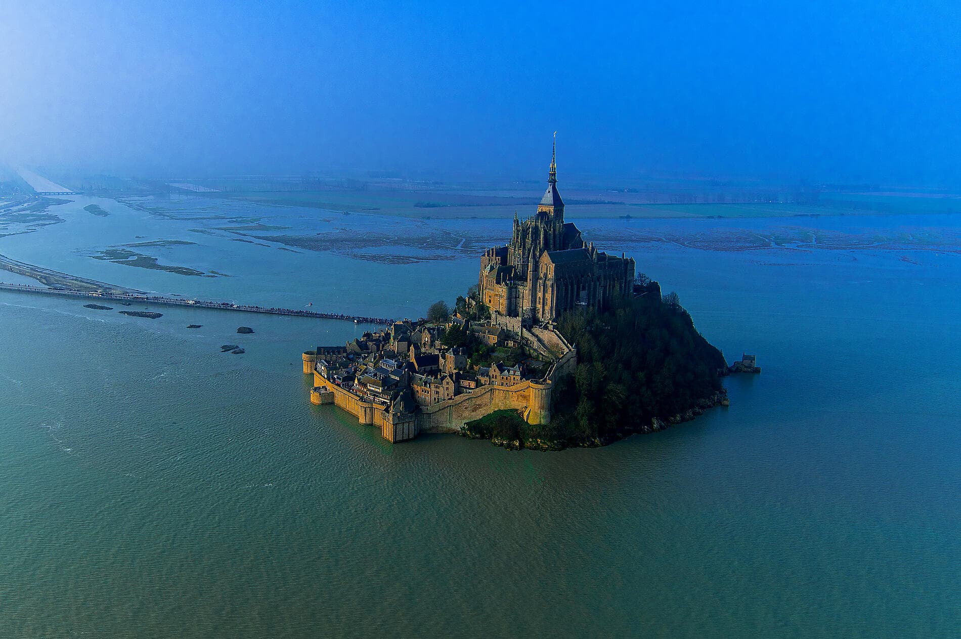 Lisbon to London: Cruising Europe's Western Shores – with Smithsonian Journeys 