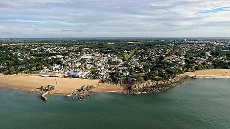 Oct 7, 27 - Saint-Nazaire