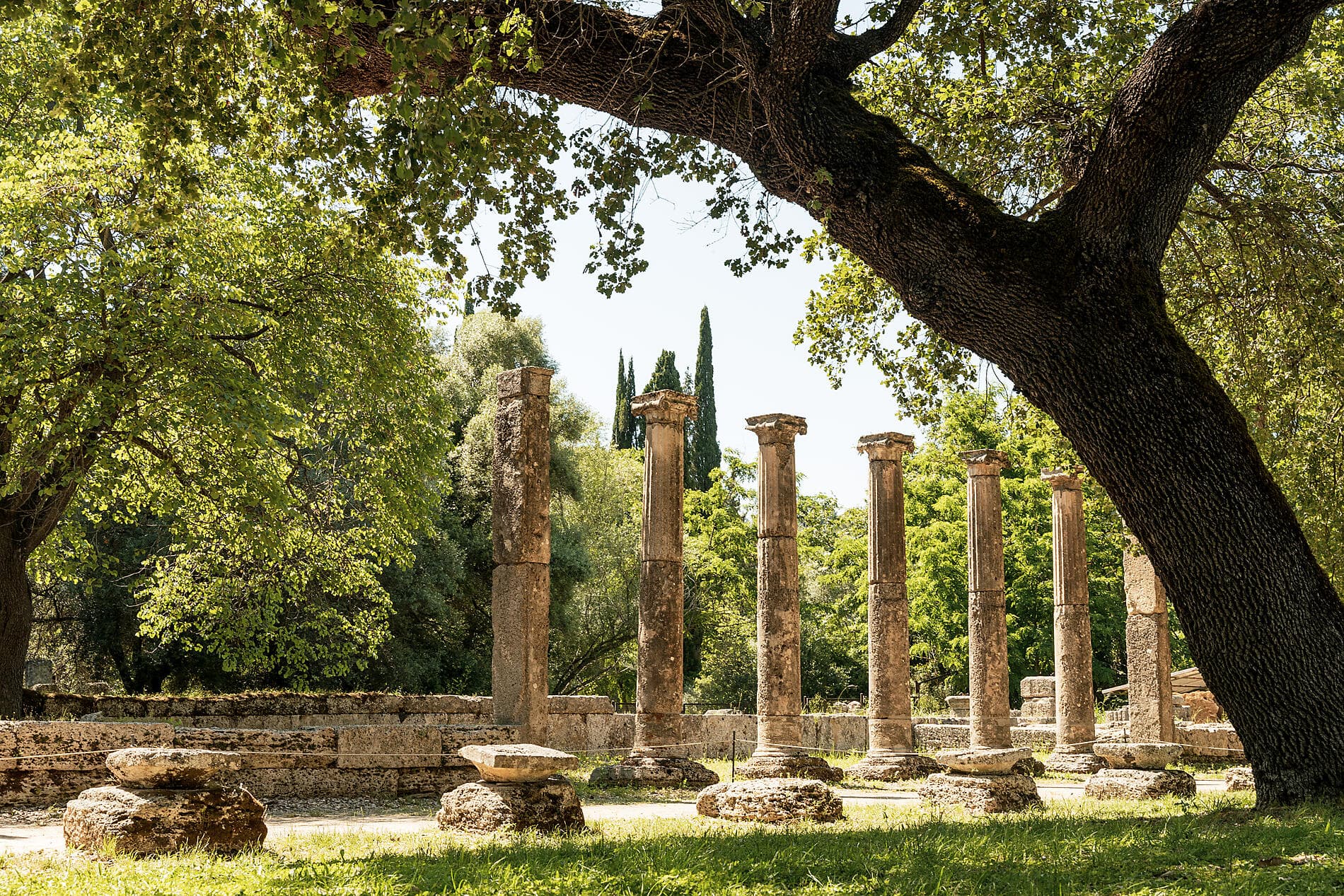 Landscapes and historic sites of the Peloponnese