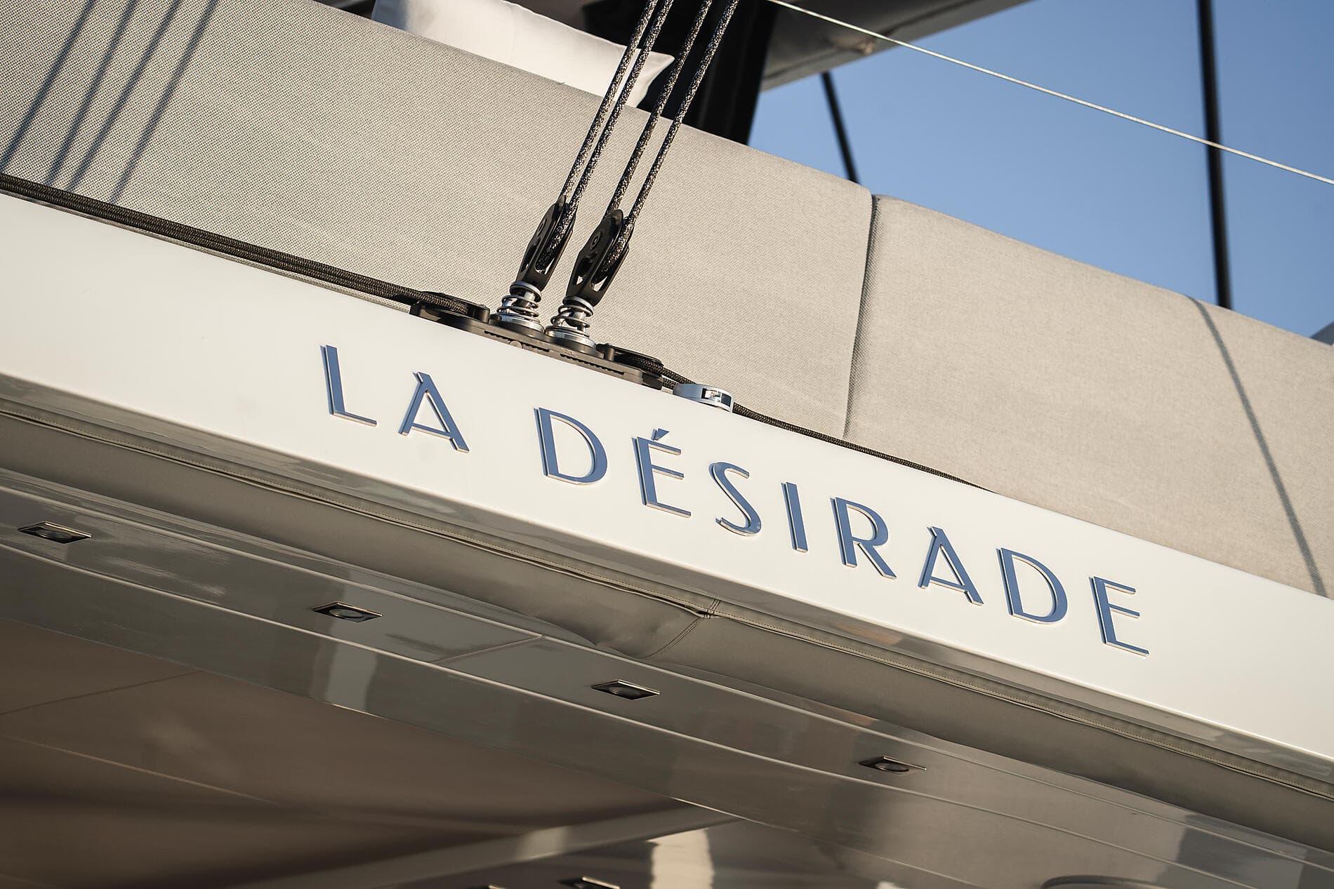 The Caribbean, under sail aboard La Désirade 