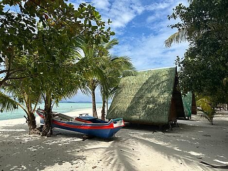 Apr 28, 27 - Balabac Islands