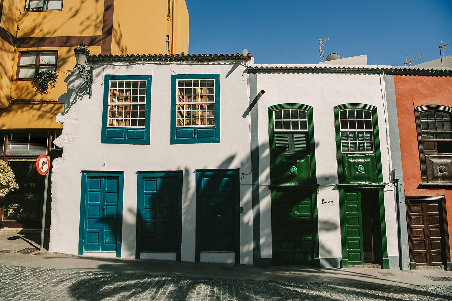 Splendours of the Canaries and authentic Madeira 