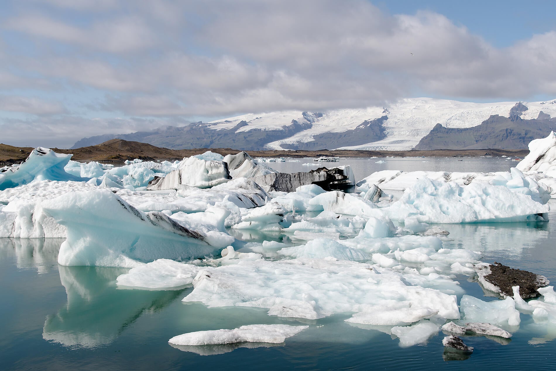 N-41_C010819_Hofn_Jokulsarlon_Glacier©Studio PONANT-Charlotte Ortholary.jpg