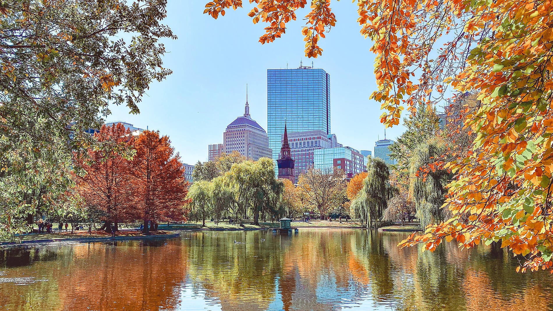 Charm and heritage of the North American shores Charm and heritage of the North American shores